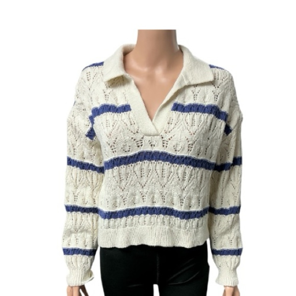 Universal Thread - EC - V-Neck Sweater - Cream and Blue